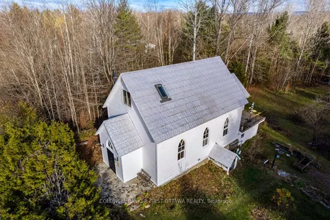 3886 Stonecrest Road, Constance Bay - Dunrobin - Kilmaurs - Woodlawn, ON K0A 3M0