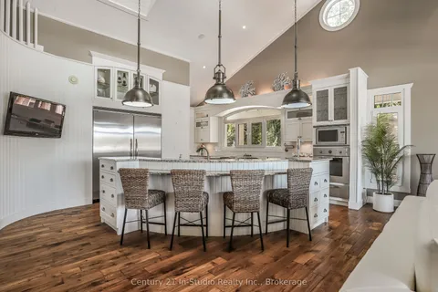 26 Green Cedar Drive, Northern Bruce Peninsula, ON N0H 1W0