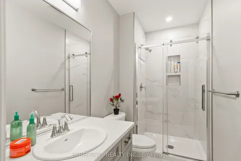 1135 Meadowlark Ridge, London, ON N6M 0H3