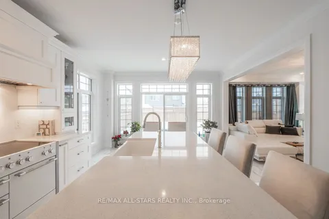 44 Bromont Drive, Cavan Monaghan, ON L0A 1G0