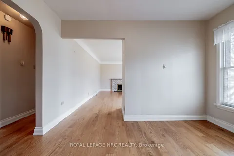 189 Glendale Avenue, St. Catharines, ON L2T 2K4
