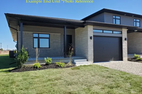 98 Lawson Drive, South Huron, ON N0M 1S1