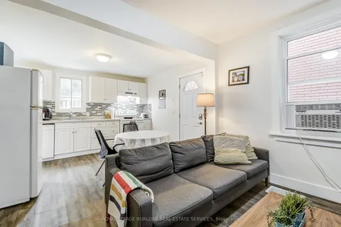 185 Simcoe Street, Hamilton, ON L8L 3N9