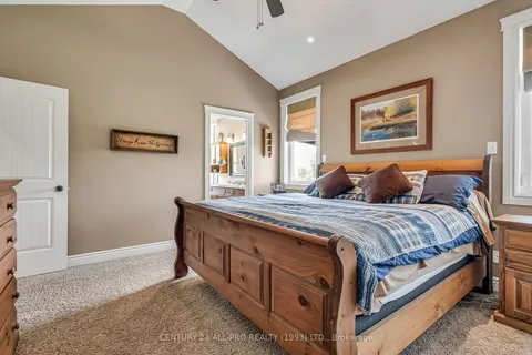 2300 Victoria Road, Prince Edward County, ON K0K 1L0