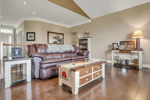 2300 Victoria Road, Prince Edward County, ON K0K 1L0