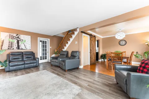486 Deancourt Crescent, Orleans - Cumberland and Area, ON K4A 3G3