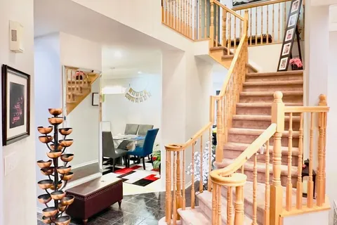 1165 Klondike Road, Kanata, ON K2W 1C8