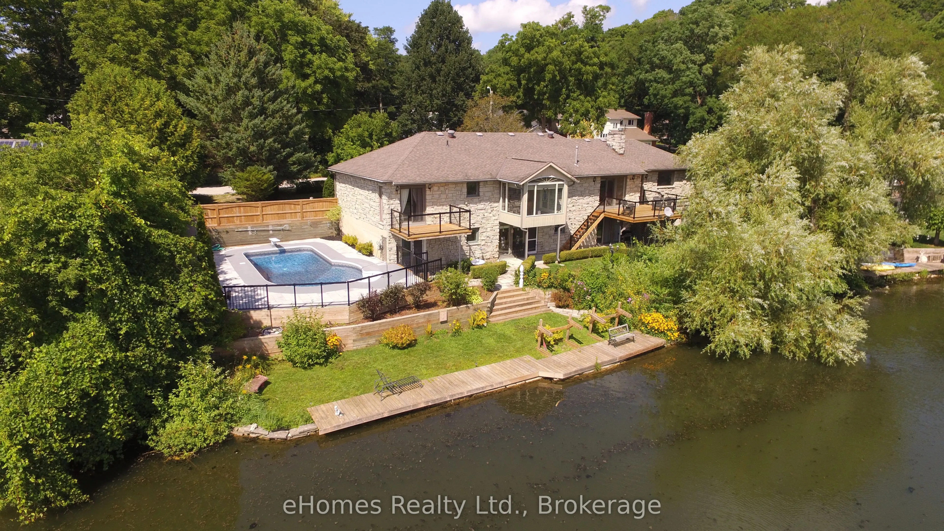 415 4th Street, Owen Sound, ON N4K 1A9