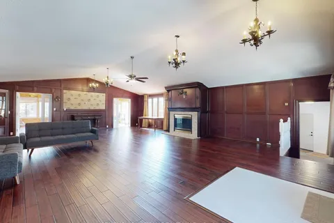 17 Beatrice Drive, Kawartha Lakes, ON K0M 1N0