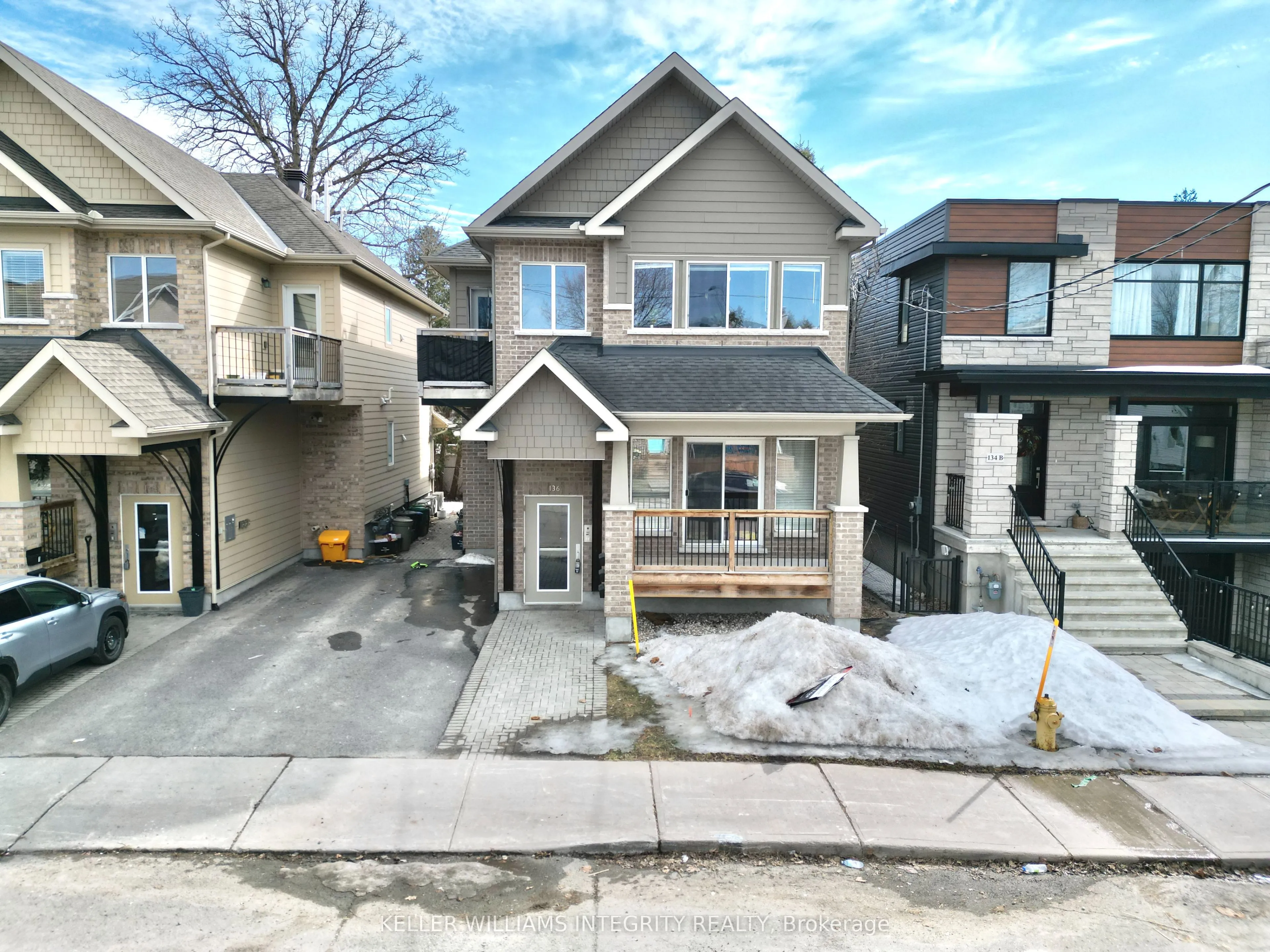 136 King George Street, ON K1K 1V3