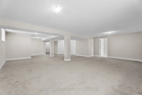 61 Adrift Street, Manotick - Kars - Rideau Twp and Area, ON K4M 0E1