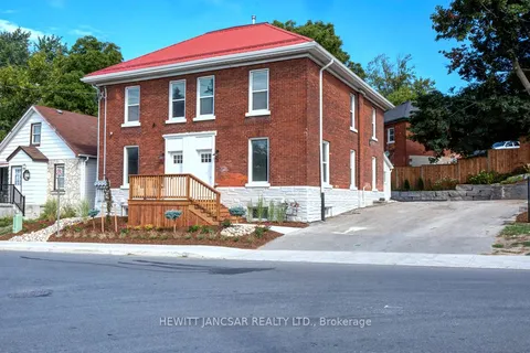 377 Main Street, Woodstock, ON N4S 1T4