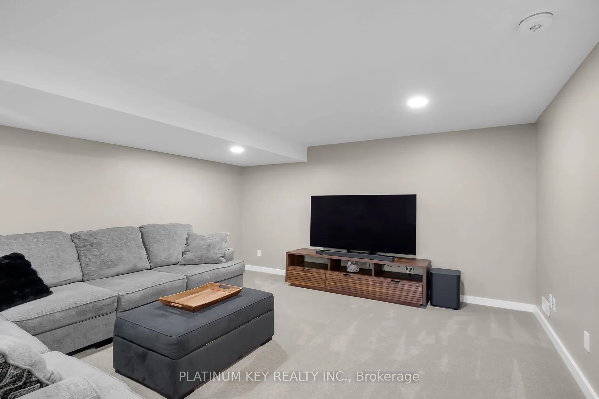 71 Clara Crescent, Chatham-Kent, ON N7M 0R8