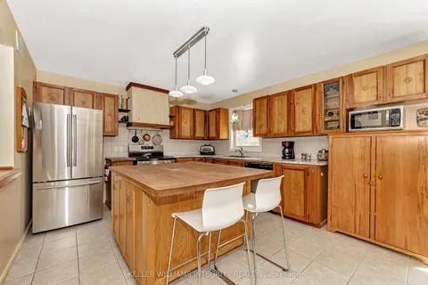 1179 Calabogie Road, McNab/Braeside, ON K7V 3Z4