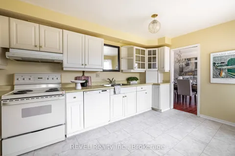 1 TOTTENHAM Court, Niagara-on-the-Lake, ON L0S 1J0
