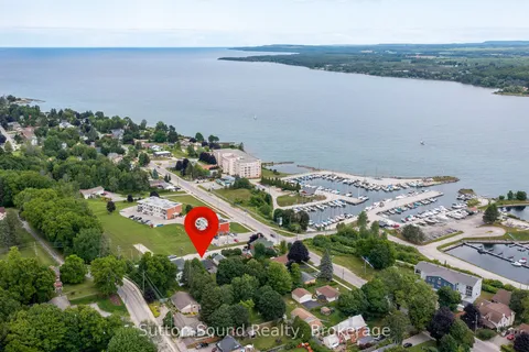 365 24th Street, Owen Sound, ON N4K 4H7