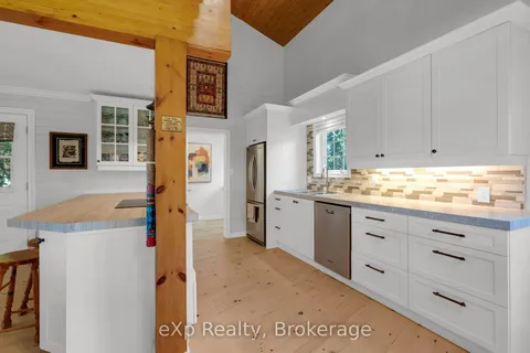 850 PIKE BAY Road, Northern Bruce Peninsula, ON N0H 2T0