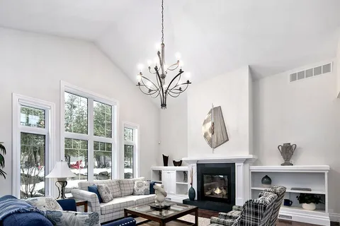 124 LANDRY Lane, Blue Mountains, ON N0H 2P0