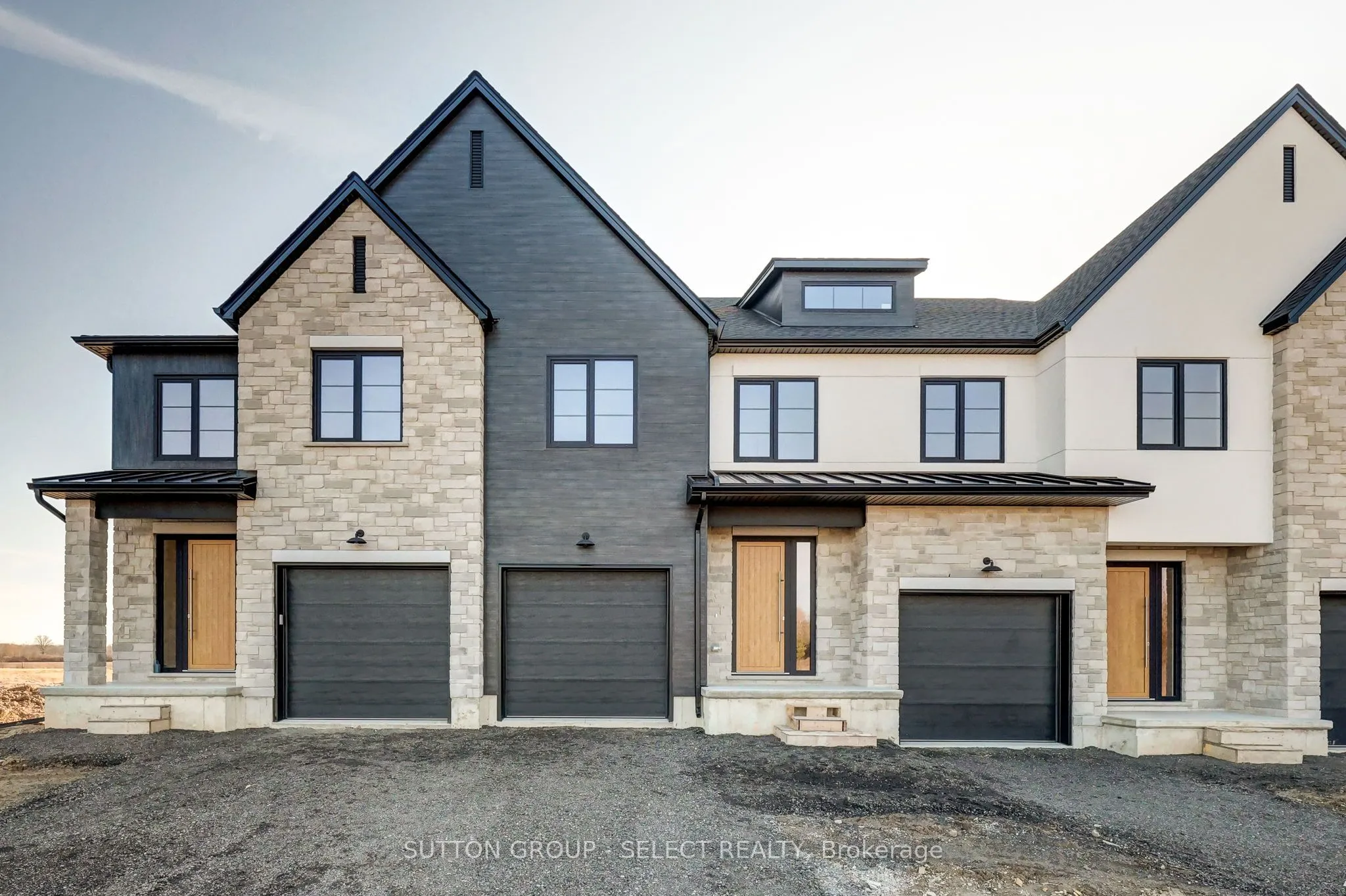 13 Optimist Drive, Southwold, ON N5P 3T2