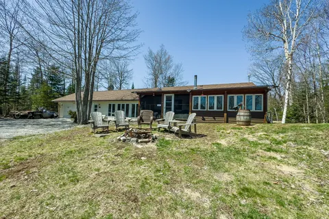 1170 English Circle, Highlands East, ON K0M 1R0