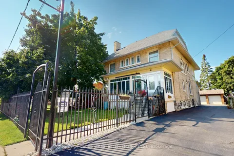 540 10th Avenue, Hanover, ON N4N 2P4