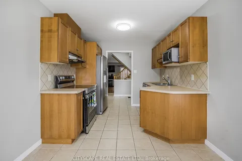 90 Magnolia Crescent, Grimsby, ON L3M 5R4