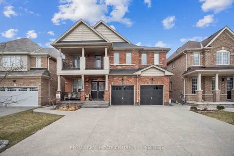 7690 Black Maple Drive, Niagara Falls, ON L2H 0N7