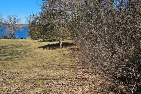 12112D Loyalist Parkway, Prince Edward County, ON K0K 2T0