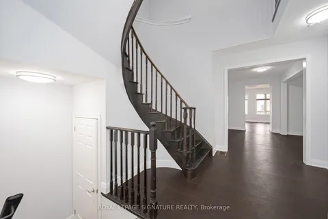 645 Armstrong Road, Shelburne, ON L0N 1S1