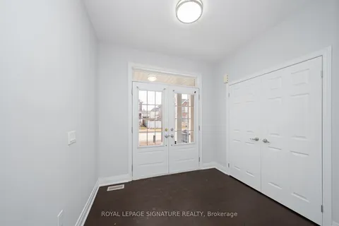 645 Armstrong Road, Shelburne, ON L0N 1S1