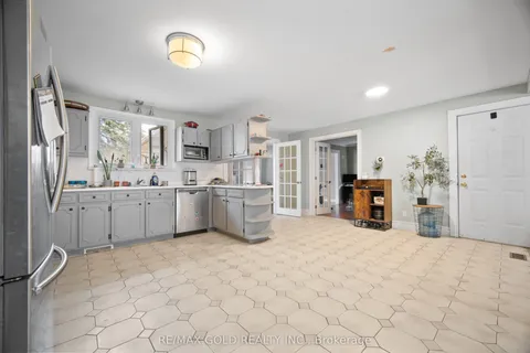 5094 COUNTY RD 46 Road, Tecumseh, ON N0R 1K0
