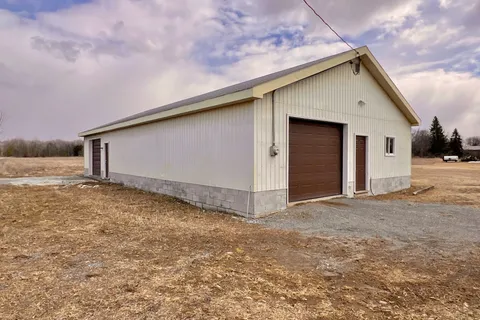 3460 Shannonville Road, Tyendinaga, ON K0K 2Y0