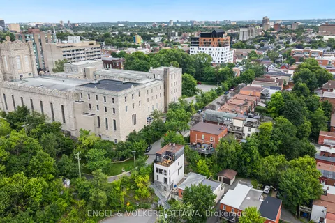 62 Upper Lorne Place, West Centre Town, ON K1R 7G9