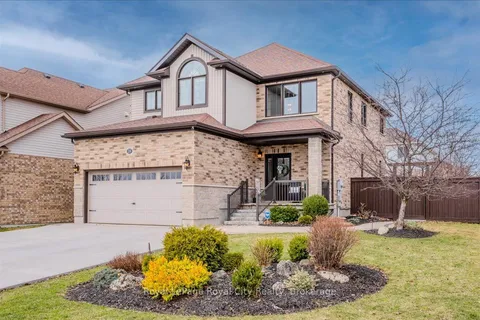 24 Popham Drive, Guelph, ON N1E 0B8