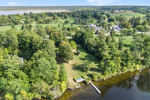 1031 BARRYVALE Road, Greater Madawaska, ON K0J 1H0