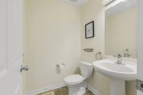 404 Abbeydale Circle, Kanata, ON K2K 0E8