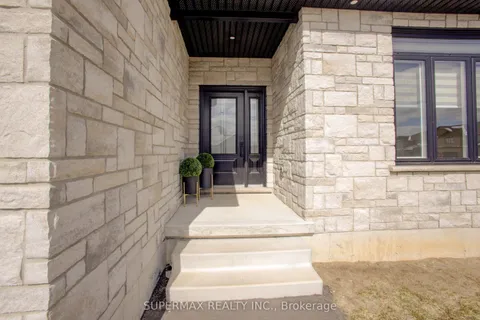 1025 Evans Street, North Perth, ON N4W 0J9