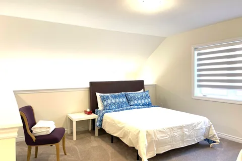 6 EXPLORER Way, Thorold, ON L2N 1E5
