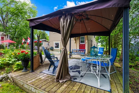 156 Miller Lake Shore Road, Northern Bruce Peninsula, ON N0H 1Z0