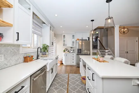 6796 Stokes Street, Niagara Falls, ON L2G 2H1