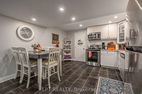 1388 Ottawa Street, Kingston, ON K7P 0C2