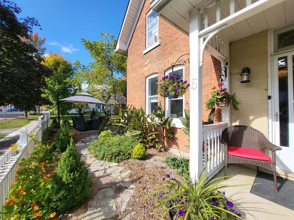 6 Spring Street, Westport, ON K0G 1X0