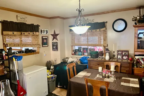 169 Bonnechere Street, ON K0J 1T0