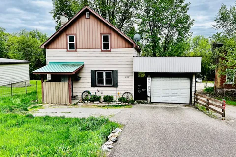 169 Bonnechere Street, ON K0J 1T0