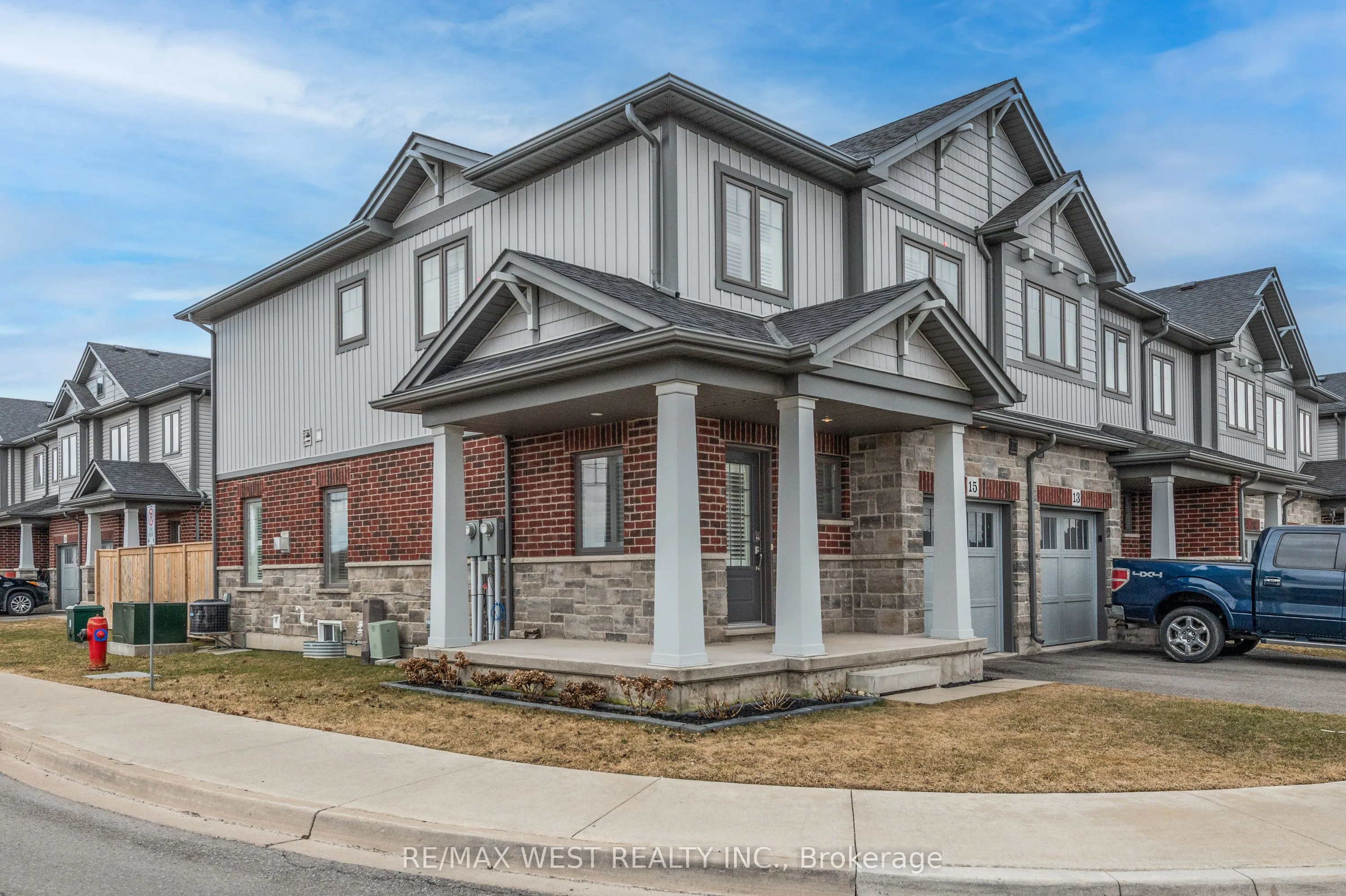 15 Severino Circle, West Lincoln, ON L0R 2A0