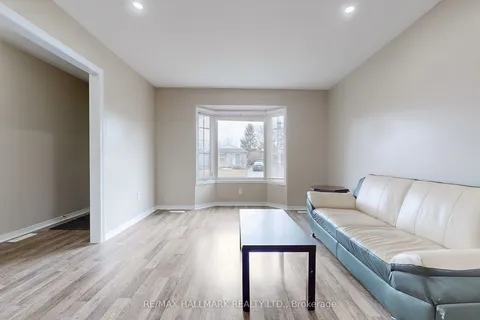343 FLEMING Drive, London, ON N5V 4Y6