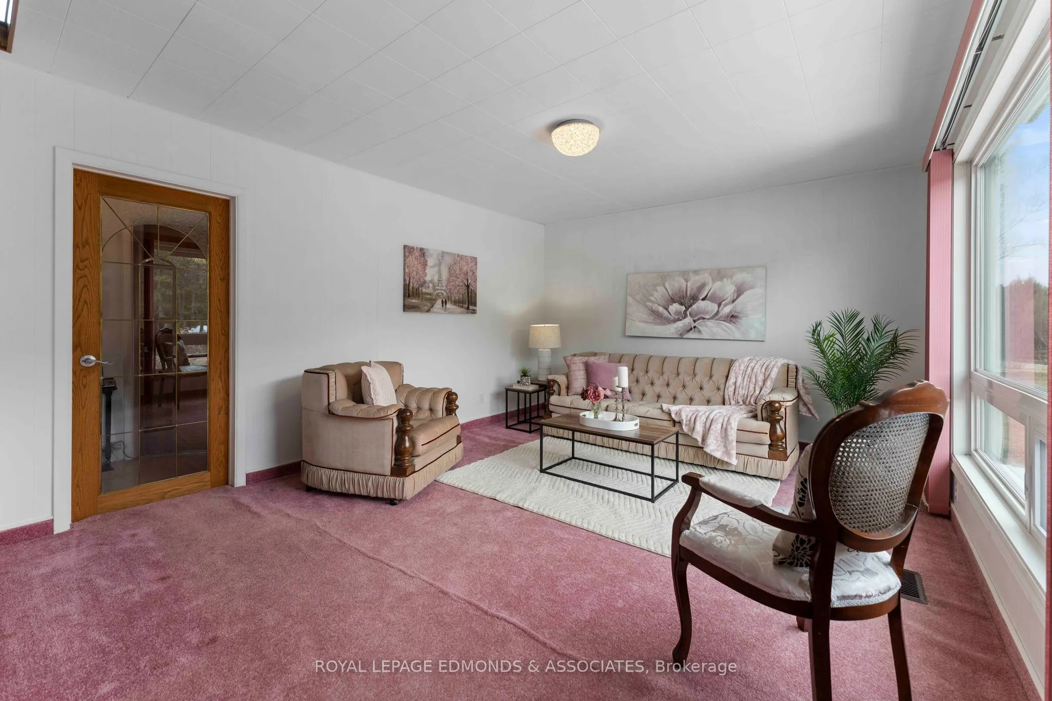 3433 Round Lake Road, ON K0J 2A0