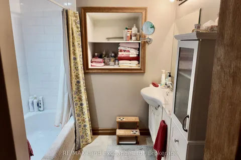 203 Campbell Crescent, Kincardine, ON N2Z 1B9
