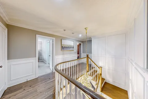 19 Mitchell Crescent, Mono, ON L9W 2Z2