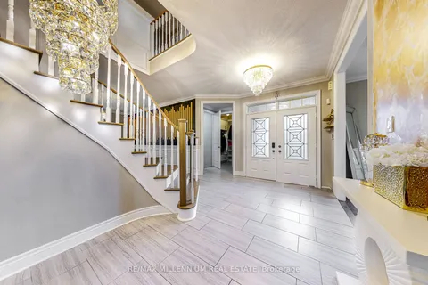 19 Mitchell Crescent, Mono, ON L9W 2Z2